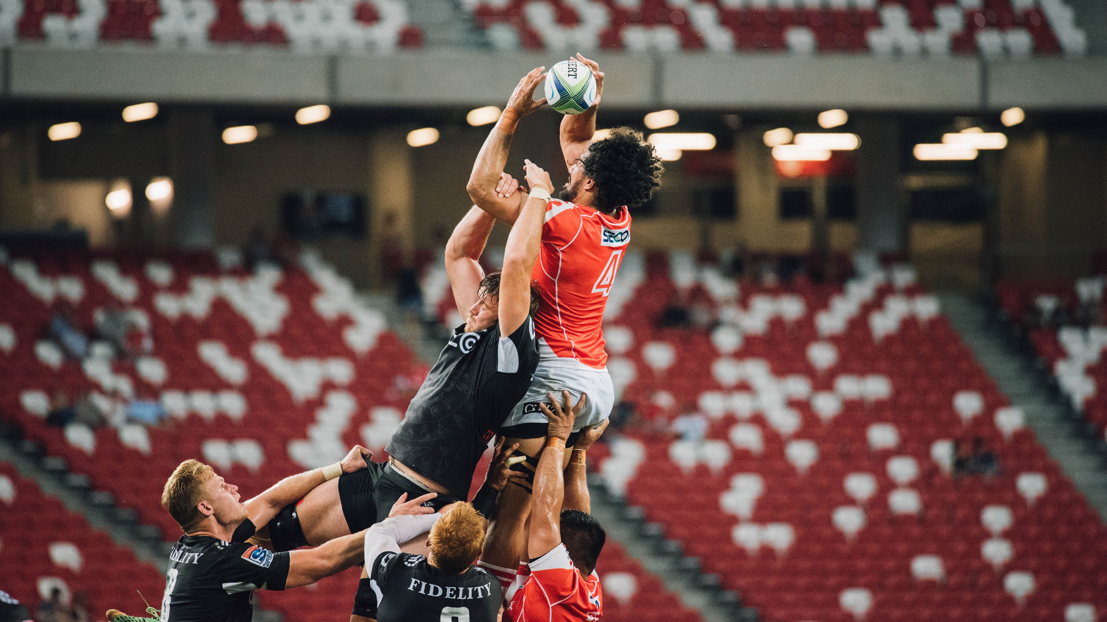 横扫之夜的利拉德时刻，当关键先生遇上不屈公牛