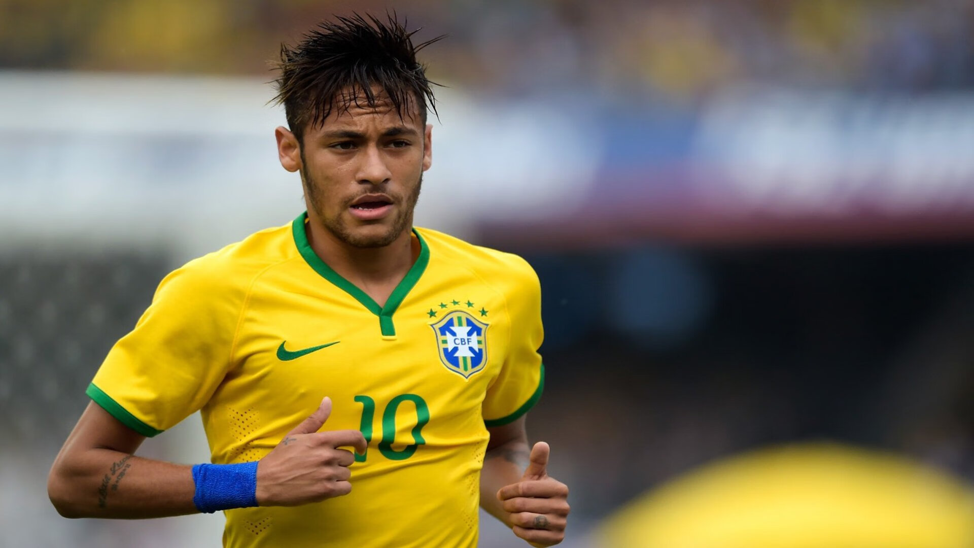 绿茵场上的双重变奏，格列兹曼爆发映照塞内加尔的翻盘哲学