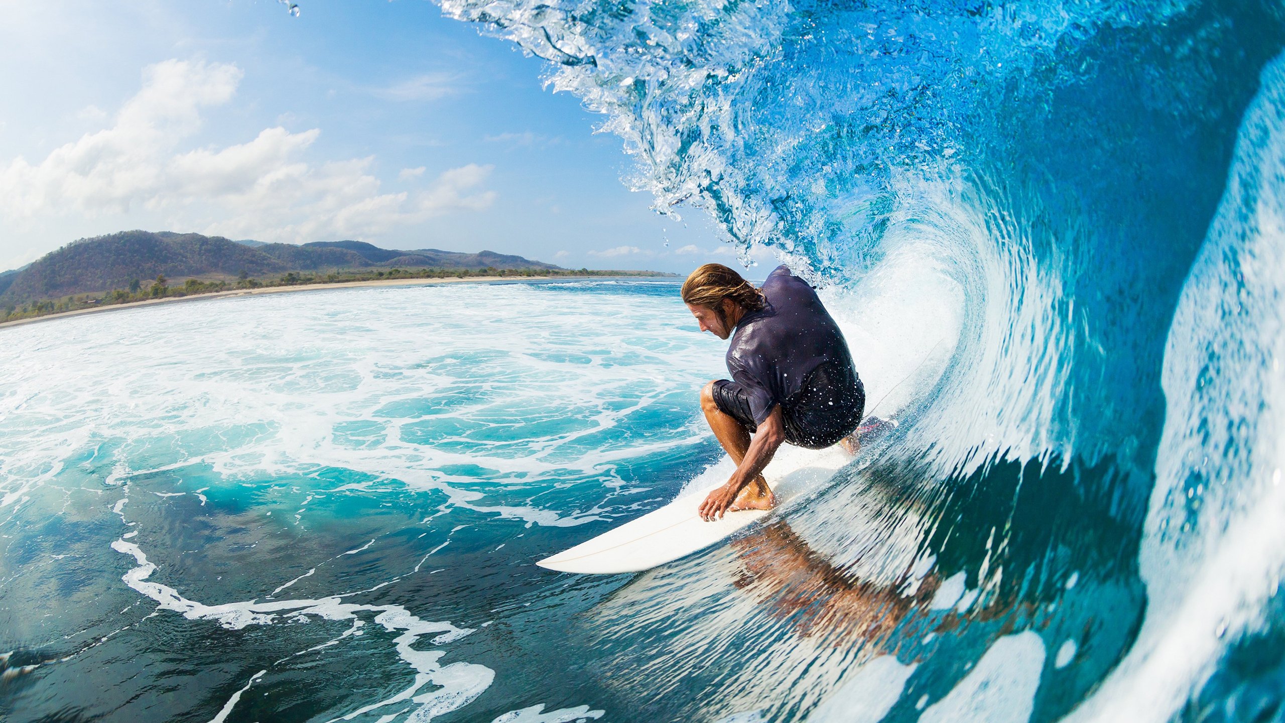 足球世界的双重奏鸣，西甲德比的艺术与丹麦终结委内瑞拉的战术启示
