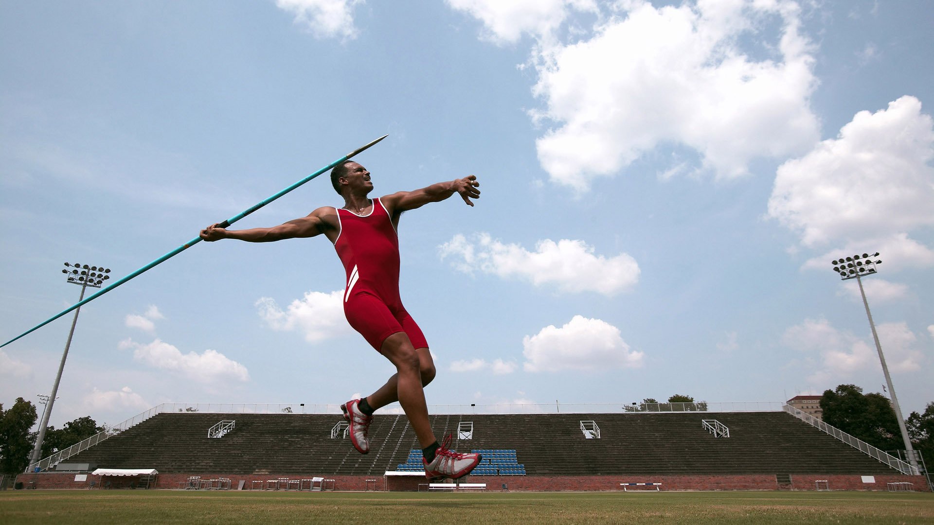 当足球遇见乒乓,一场跨越时空的唯一性盛宴